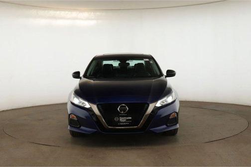 2022 Nissan Altima SR Intelligent AWD