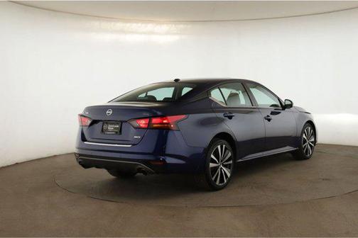 2022 Nissan Altima SR Intelligent AWD
