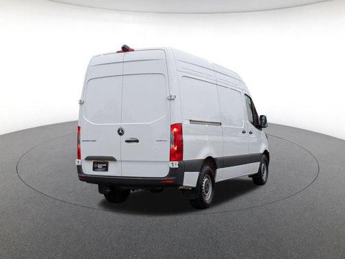2025 Mercedes-Benz Sprinter 2500 Standard Roof
