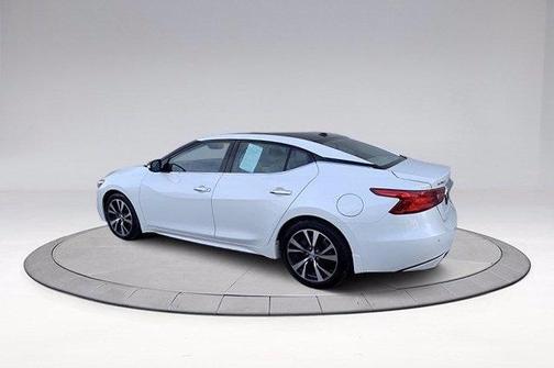 Photo 2 of 41 of 2018 Nissan Maxima 3.5 SL