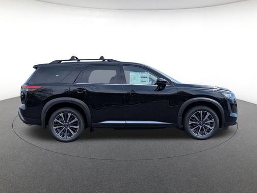 Super Black 2026 Nissan Pathfinder Platinum