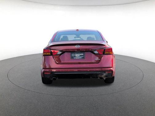 2024 Nissan Altima SR VC-Turbo FWD