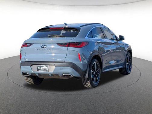 2022 INFINITI QX55 LUXE
