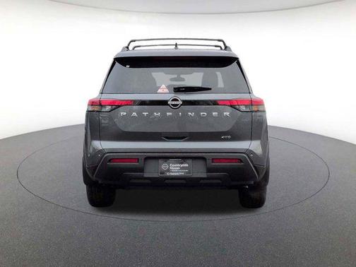 2025 Nissan Pathfinder SV 4WD