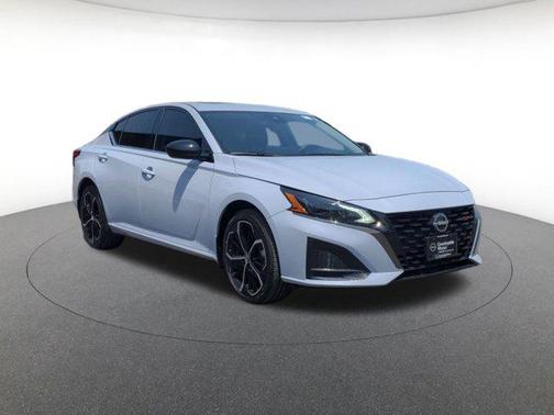 2024 Nissan Altima SR Intelligent AWD