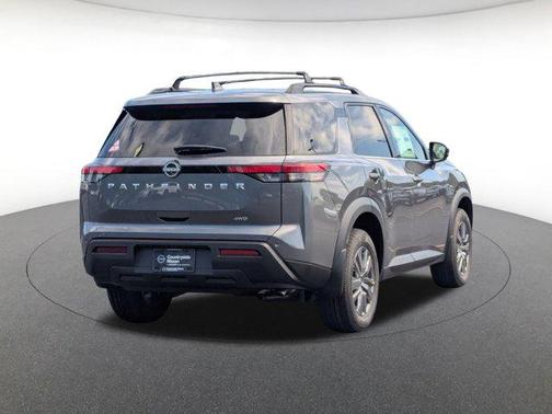 2025 Nissan Pathfinder SV 4WD