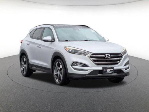 Chromium Silver 2016 Hyundai TUCSON Limited