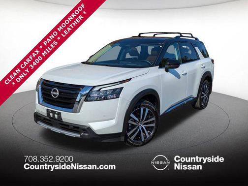 2025 Nissan Pathfinder Platinum 4WD