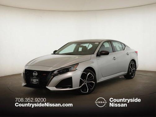 2023 Nissan Altima SR FWD