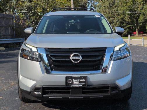 2022 Nissan Pathfinder SV 4WD