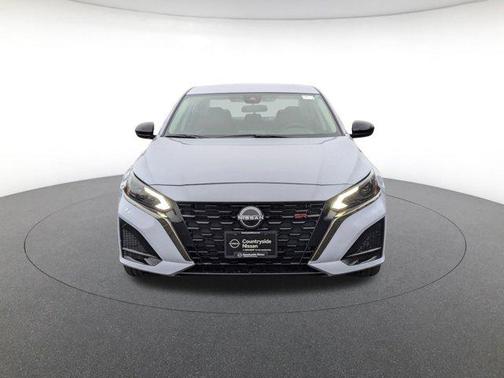 2025 Nissan Altima SR AWD