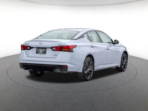 2025 Nissan Altima SR AWD