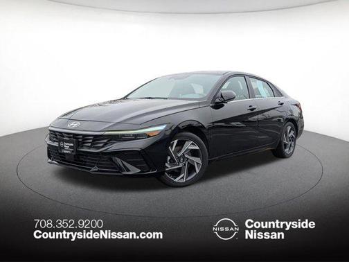 2025 Hyundai ELANTRA SEL