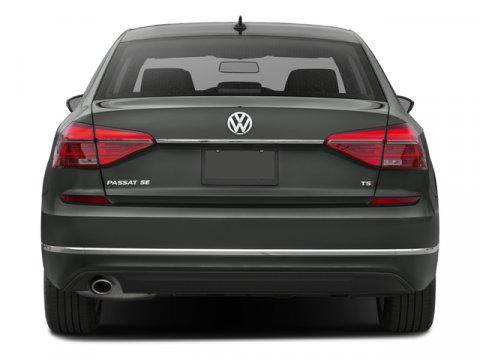 2018 Volkswagen Passat 2.0T SE