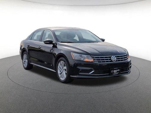 2018 Volkswagen Passat 2.0T SE