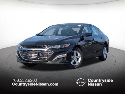 Mosaic Black Metallic 2024 Chevrolet Malibu FWD 1LT