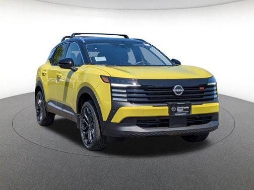 Yuzu Yellow/Super Black 2026 Nissan Kicks SR