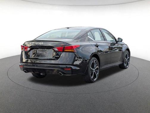 2025 Nissan Altima SR AWD