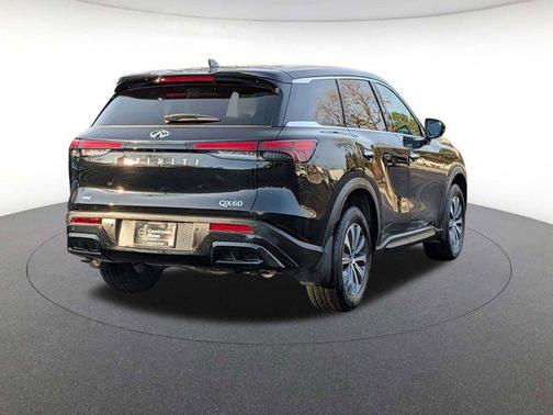 2025 INFINITI QX60 Pure