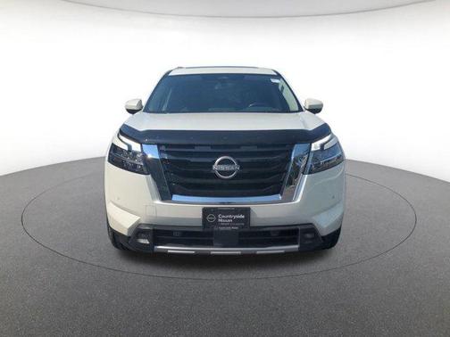 2023 Nissan Pathfinder SL 4WD