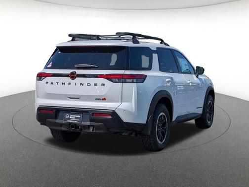 Everest White Pearl Tricoat 2026 Nissan Pathfinder Rock Creek