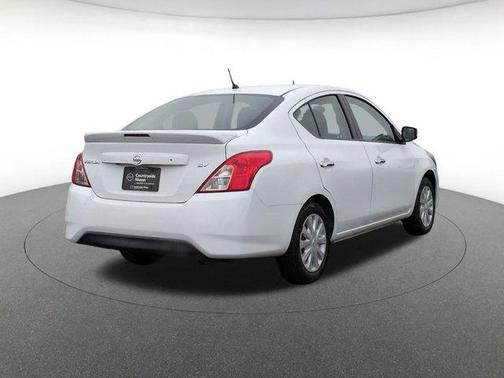 2019 Nissan Versa 1.6 SV
