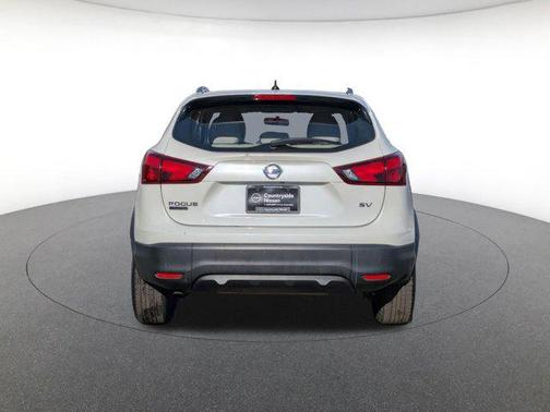 2018 Nissan Rogue Sport SV