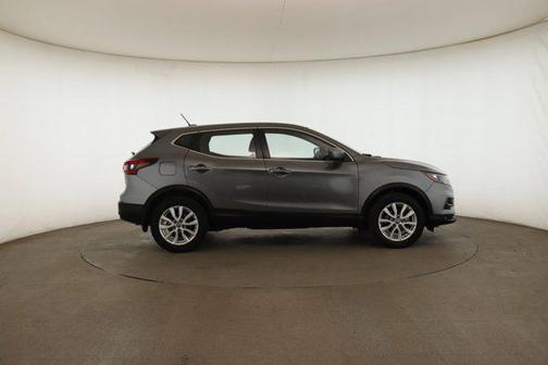2022 Nissan Rogue Sport S