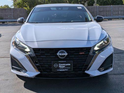 2023 Nissan Altima SR FWD