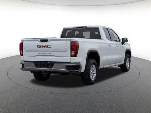 2022 GMC Sierra 1500 SLE