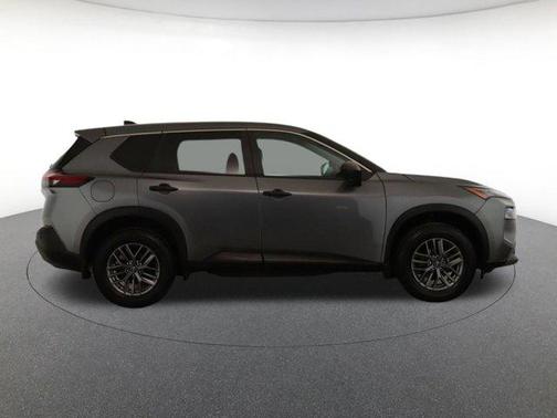 2022 Nissan Rogue S