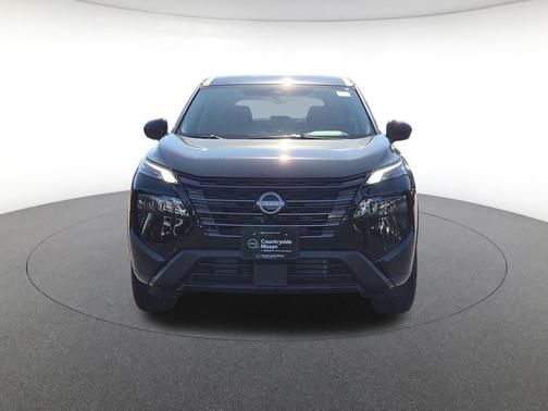 Super Black 2027 Nissan Rogue SV