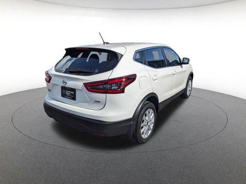 2022 Nissan Rogue Sport S