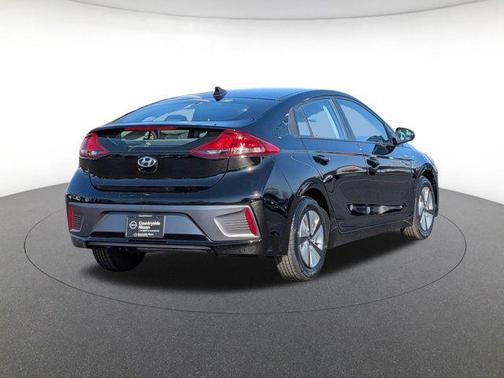 2020 Hyundai IONIQ Hybrid Blue