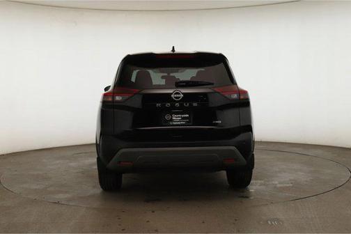 2022 Nissan Rogue S