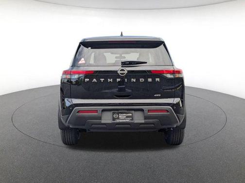 2025 Nissan Pathfinder S 4WD