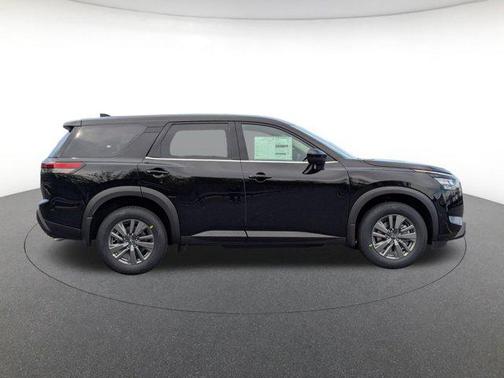 2025 Nissan Pathfinder S 4WD
