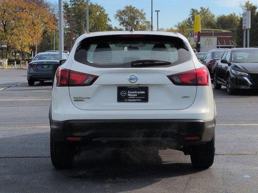 2018 Nissan Rogue Sport S