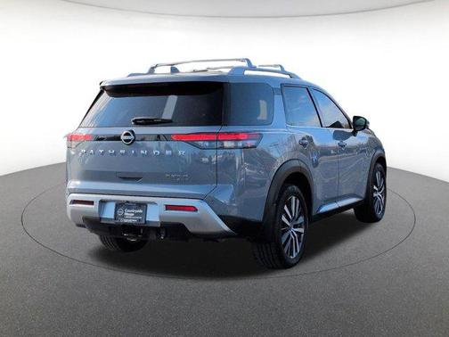 2022 Nissan Pathfinder Platinum 4WD