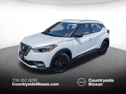 2020 Nissan Kicks SR