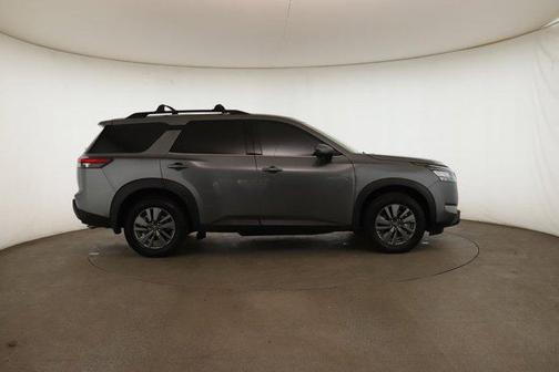 2024 Nissan Pathfinder SV 4WD