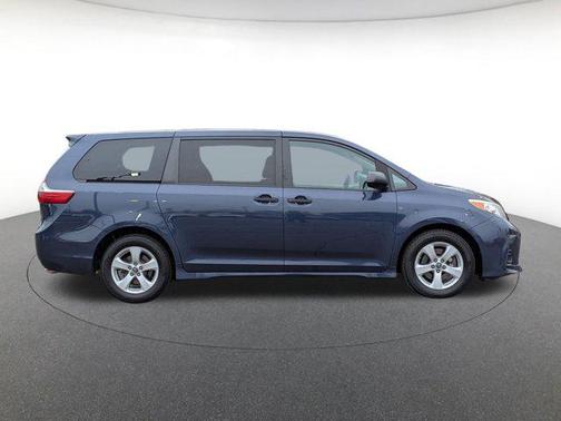 2018 Toyota Sienna SE