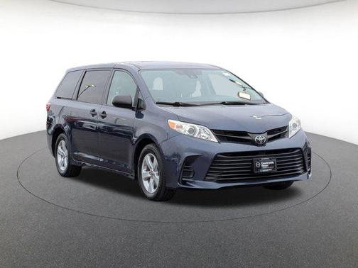 2018 Toyota Sienna SE