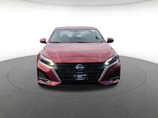 2025 Nissan Altima 2.5 SL