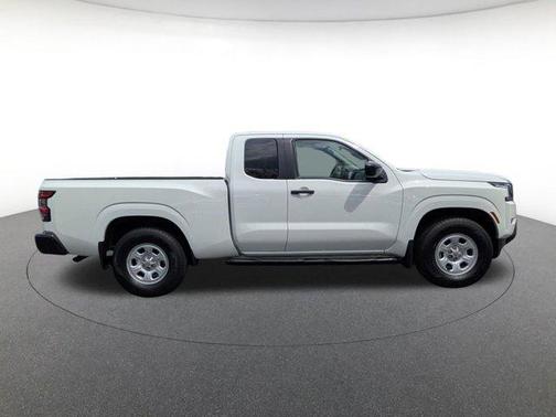Glacier White 2024 Nissan Frontier S