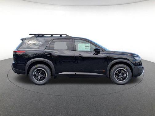 2025 Nissan Pathfinder Rock Creek 4WD