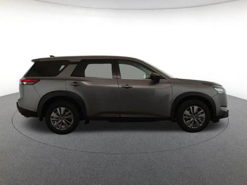 2023 Nissan Pathfinder S 4WD