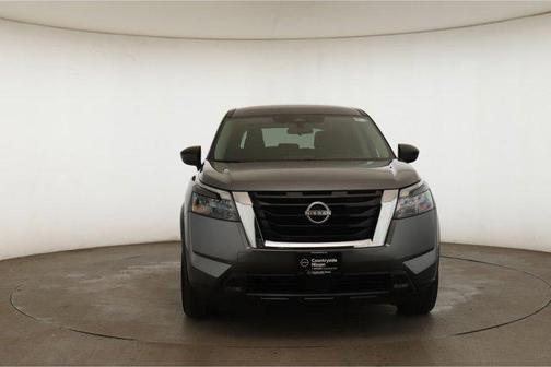 2023 Nissan Pathfinder S 4WD