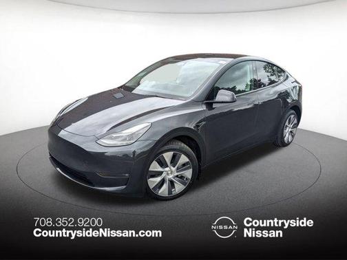 2024 Tesla Model Y Long Range Dual Motor All-Wheel Drive