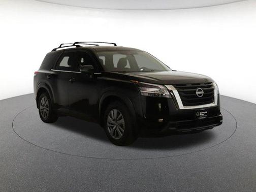 2022 Nissan Pathfinder SV 4WD